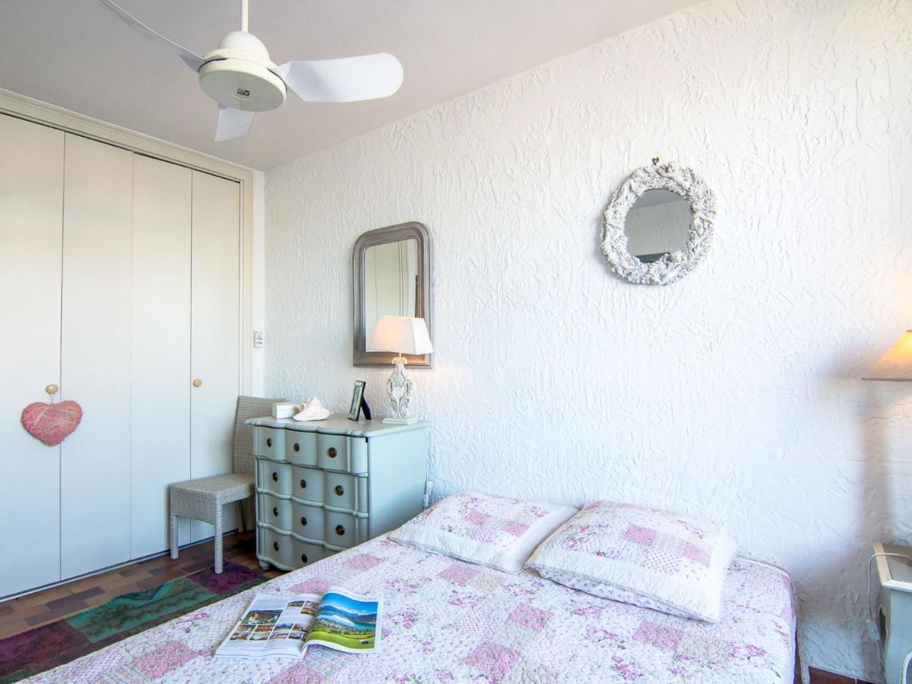 Apartment Galiote-10 By Interhome La Foux  Екстериор снимка